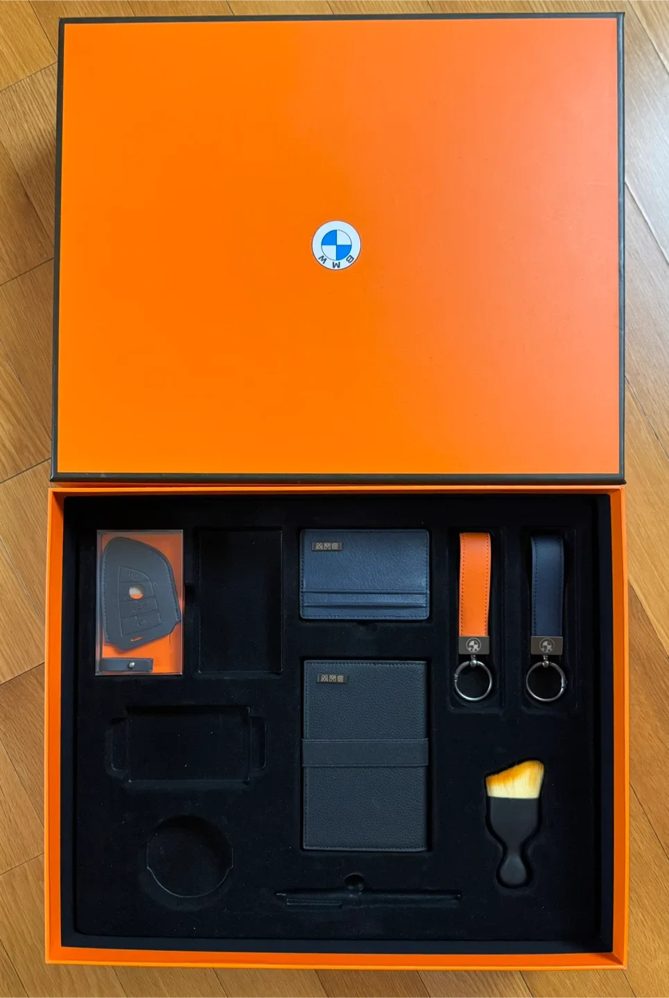 BMW 웰컴 키트 판매