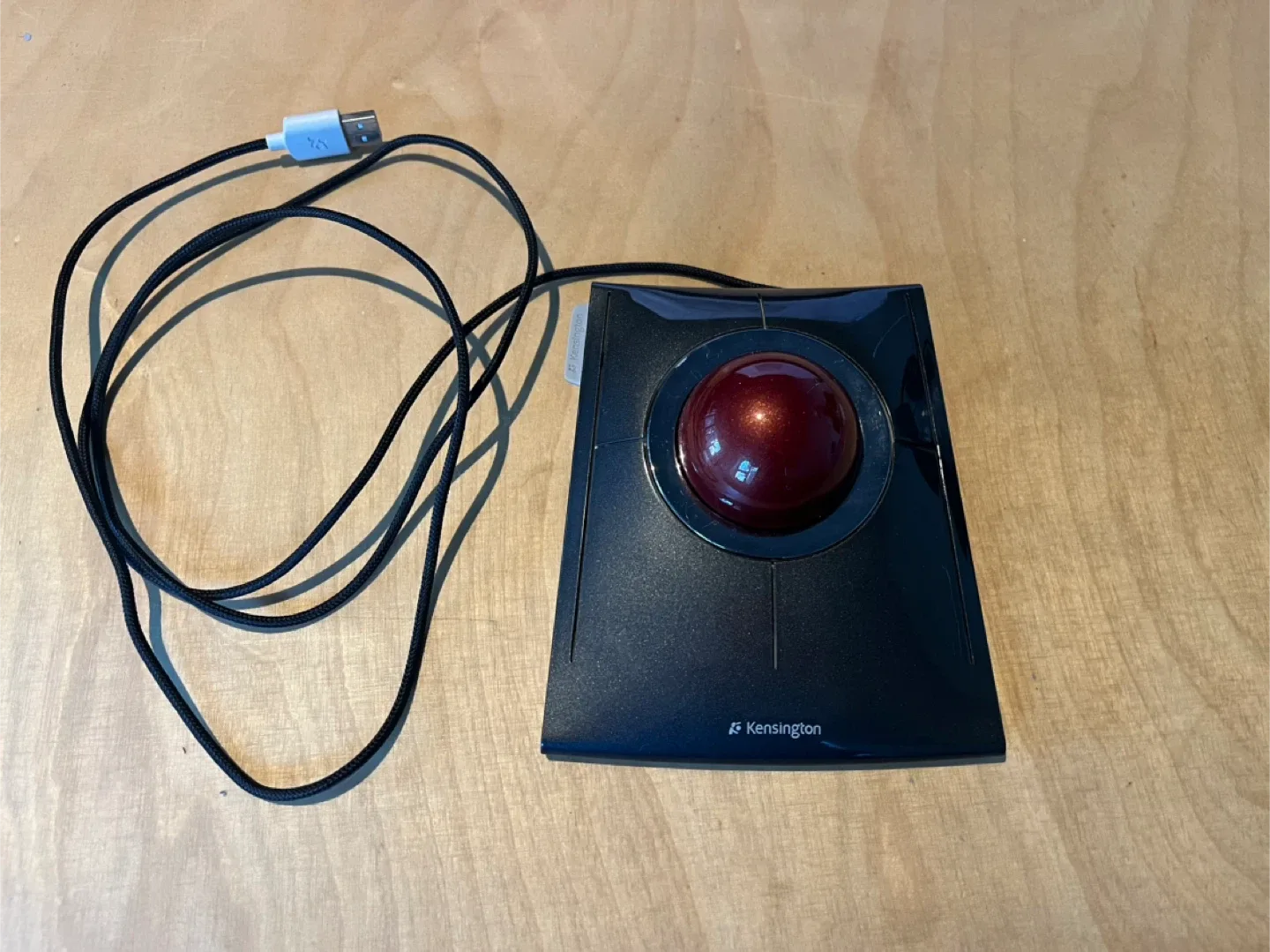 켄싱턴 슬림블레이드 트랙볼 마우스