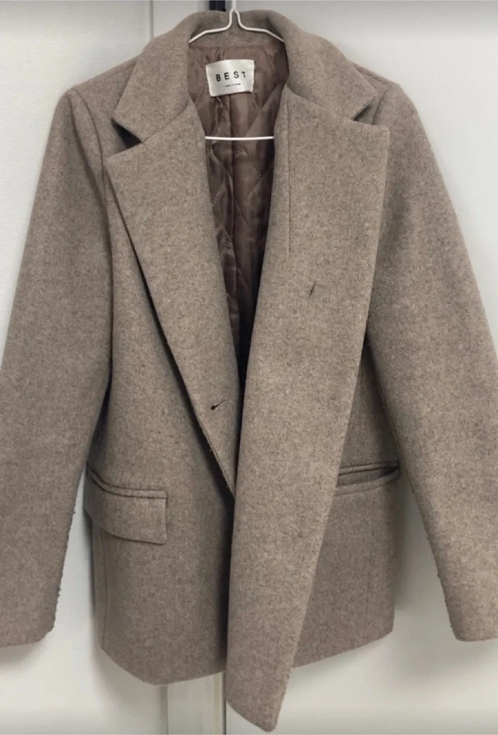 숏 코트 한 번 시착