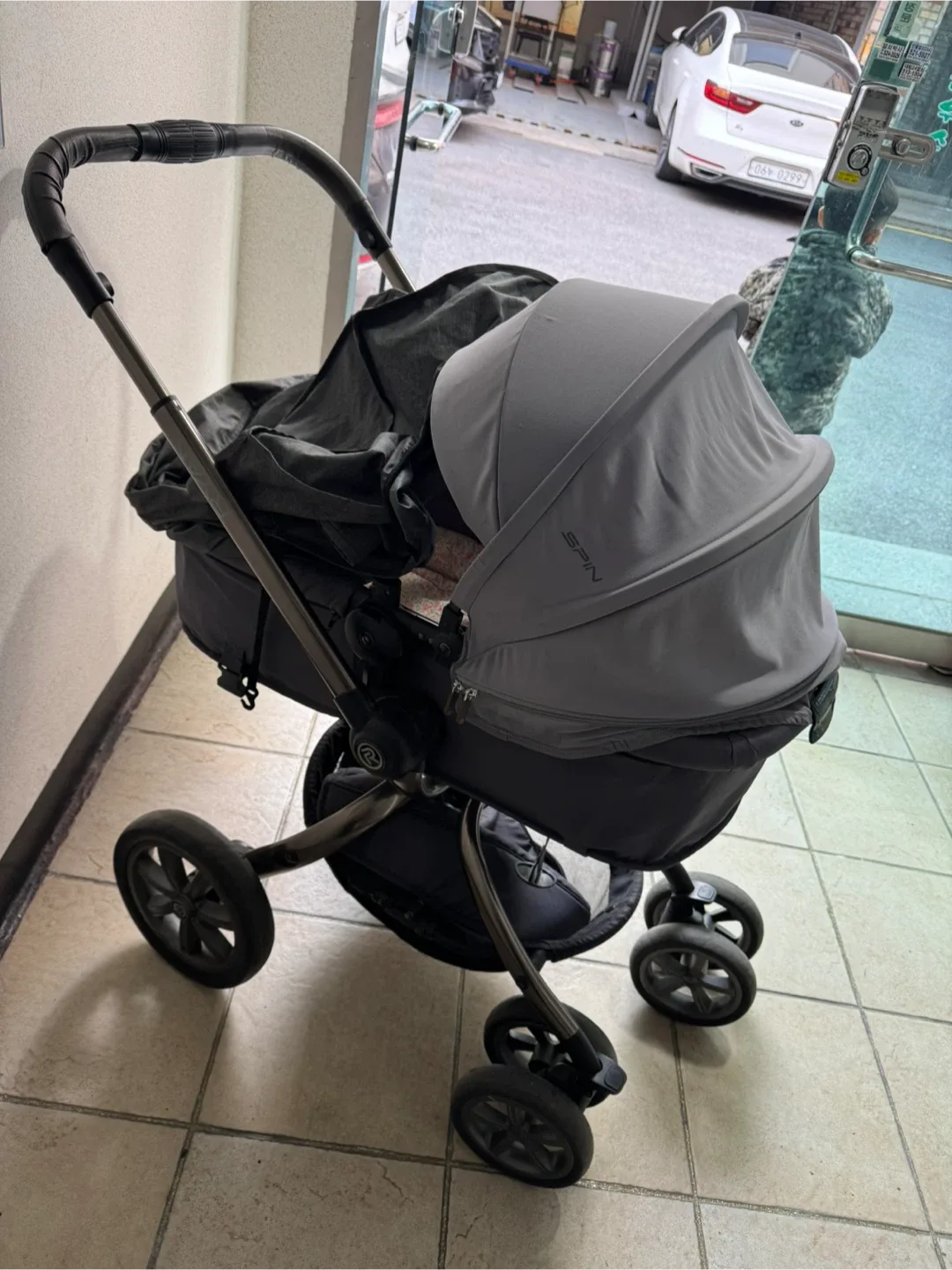 리안유모차 - 회색