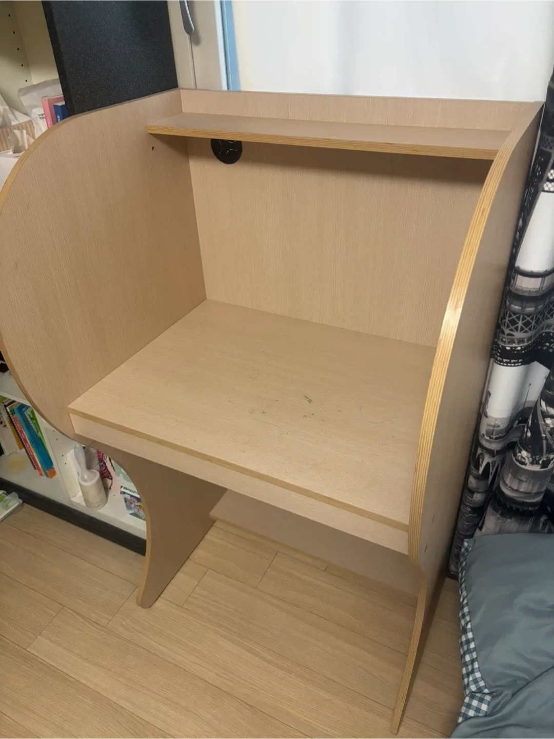 독서실 책상 우드톤 나눔합니다