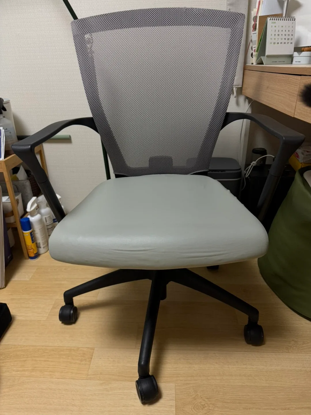 사무용 메쉬 등받이의자