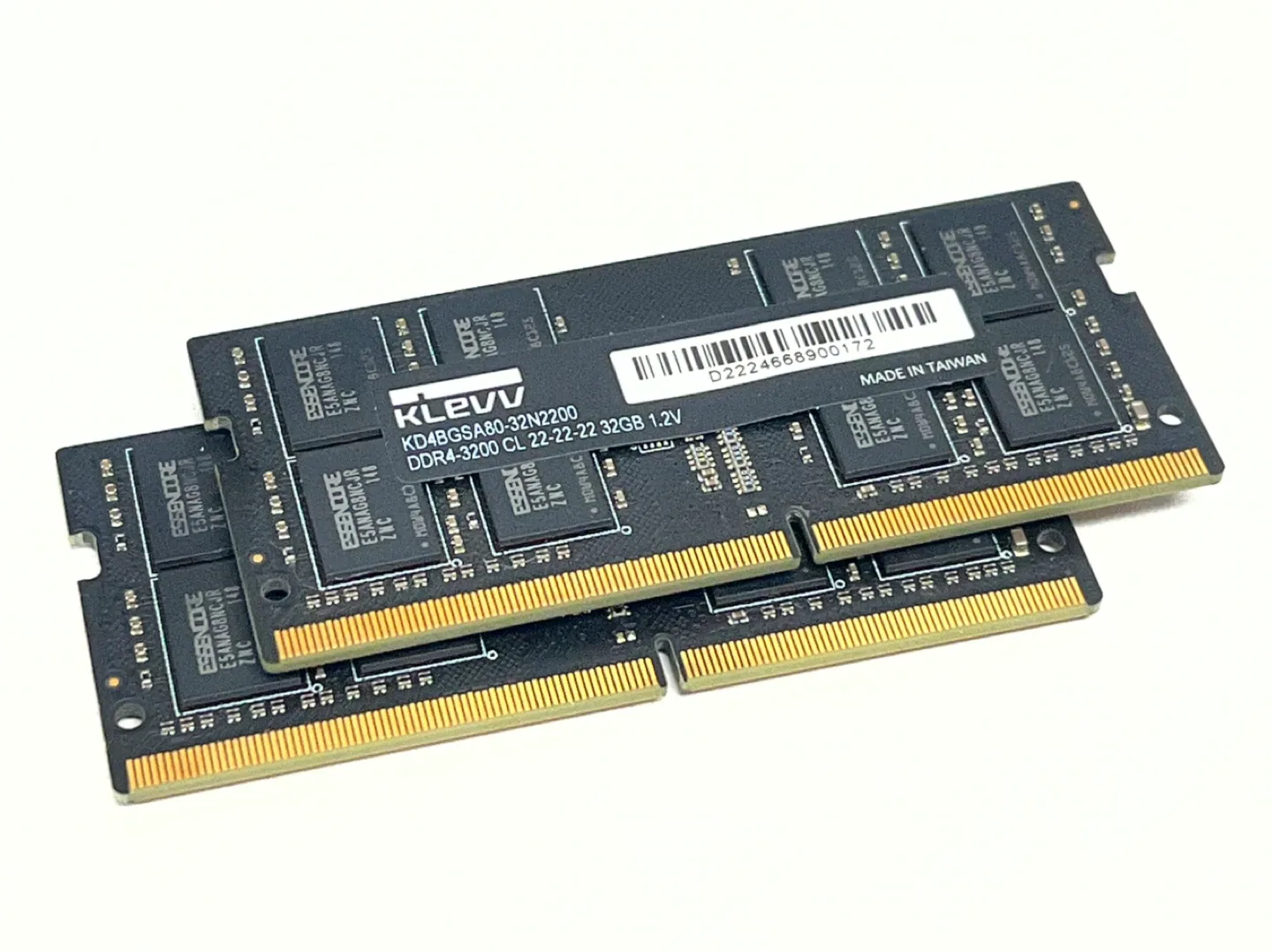 KLEVV DDR4-3200 64GB(32GB x 2) 판매