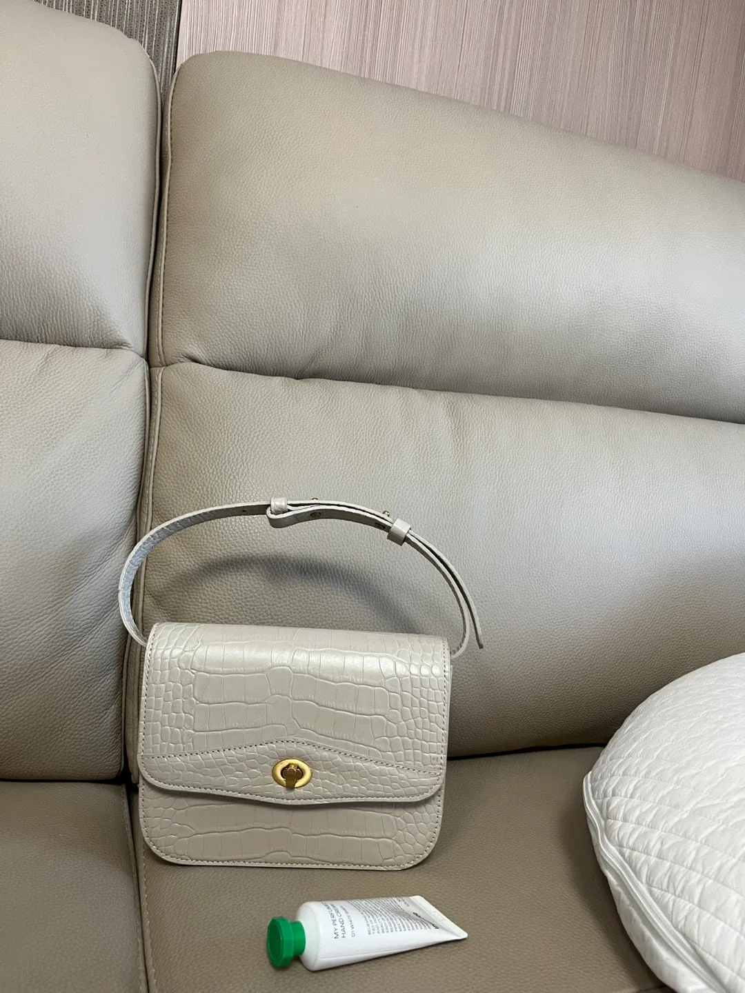 NAIN 크로크다일 미니 핸드백