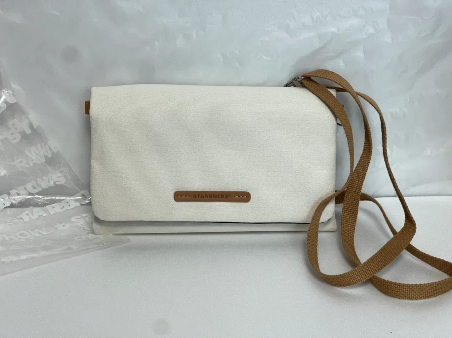새제품) 스타벅스 폴더블 크로스백 (크림색)