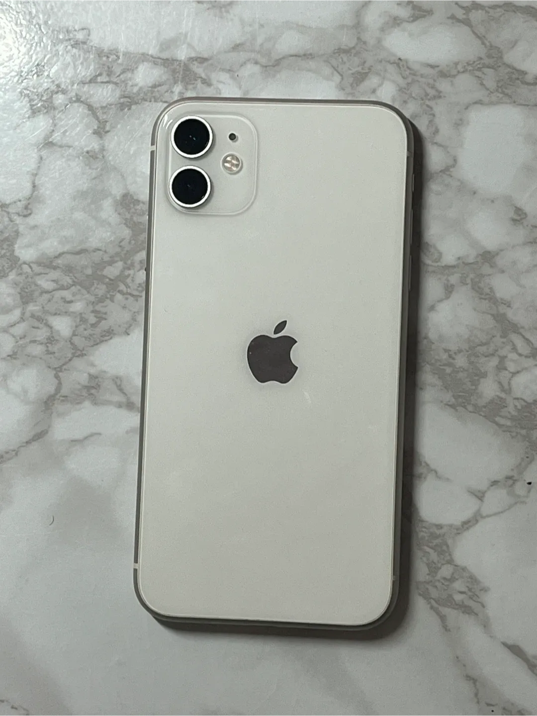 아이폰 11 화이트 64g