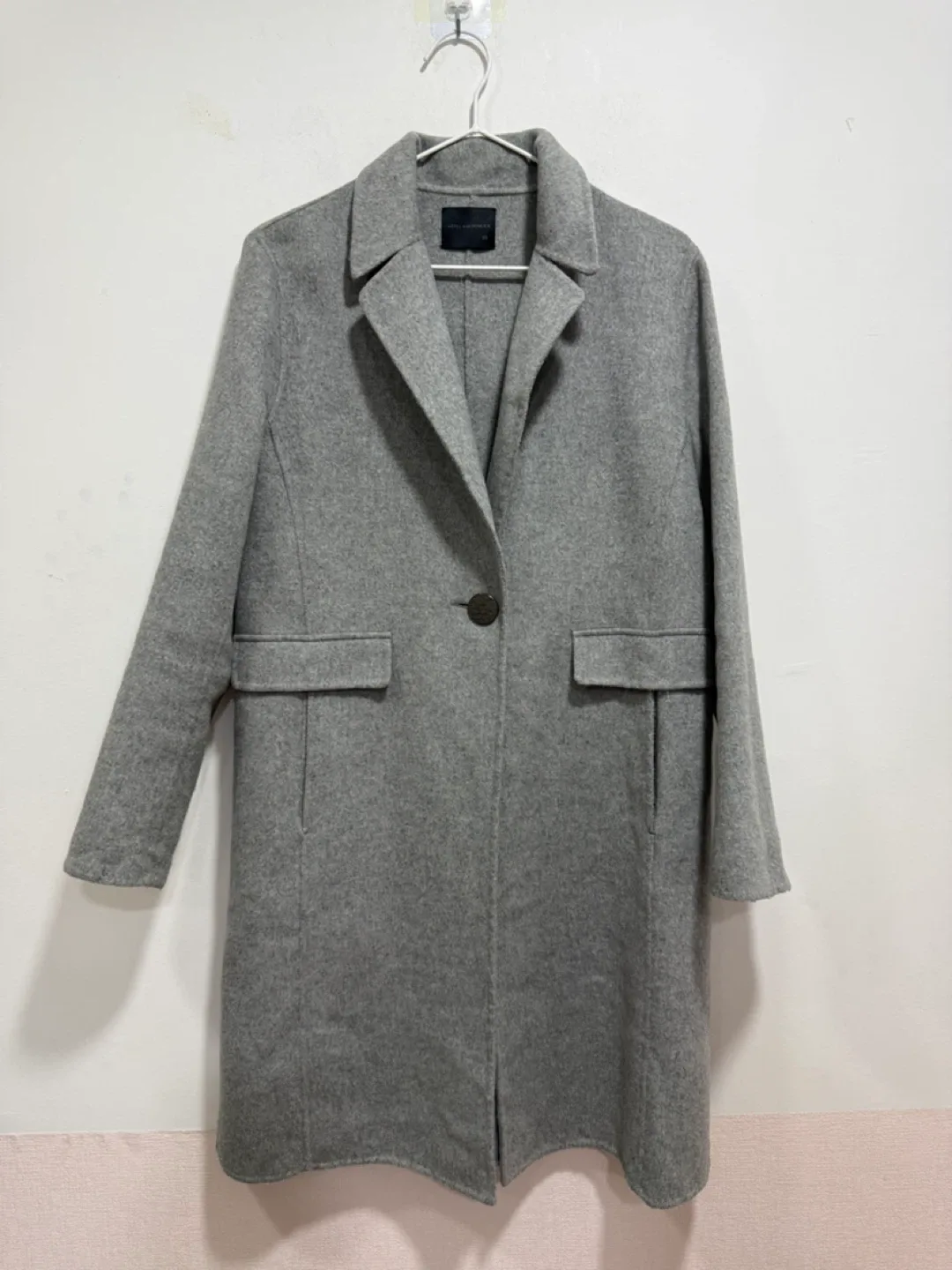 호텔 파티큘리에 회색 코트 55사이즈