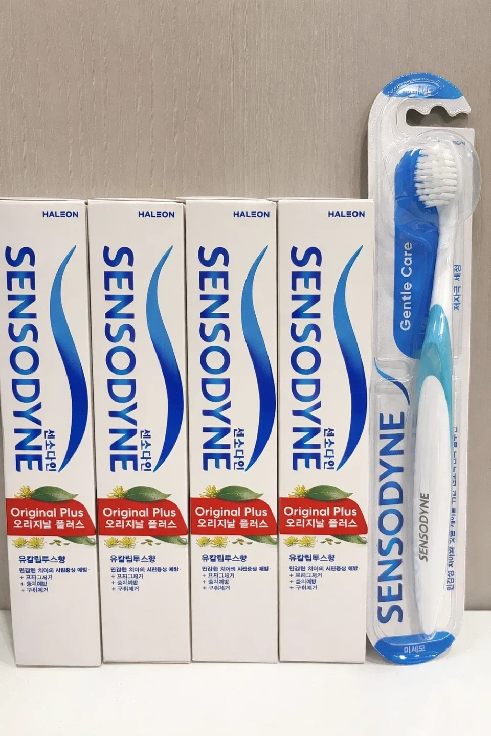 새상품) 센소다인 오리지날 플러스 치약 100g 4개 칫솔 세트