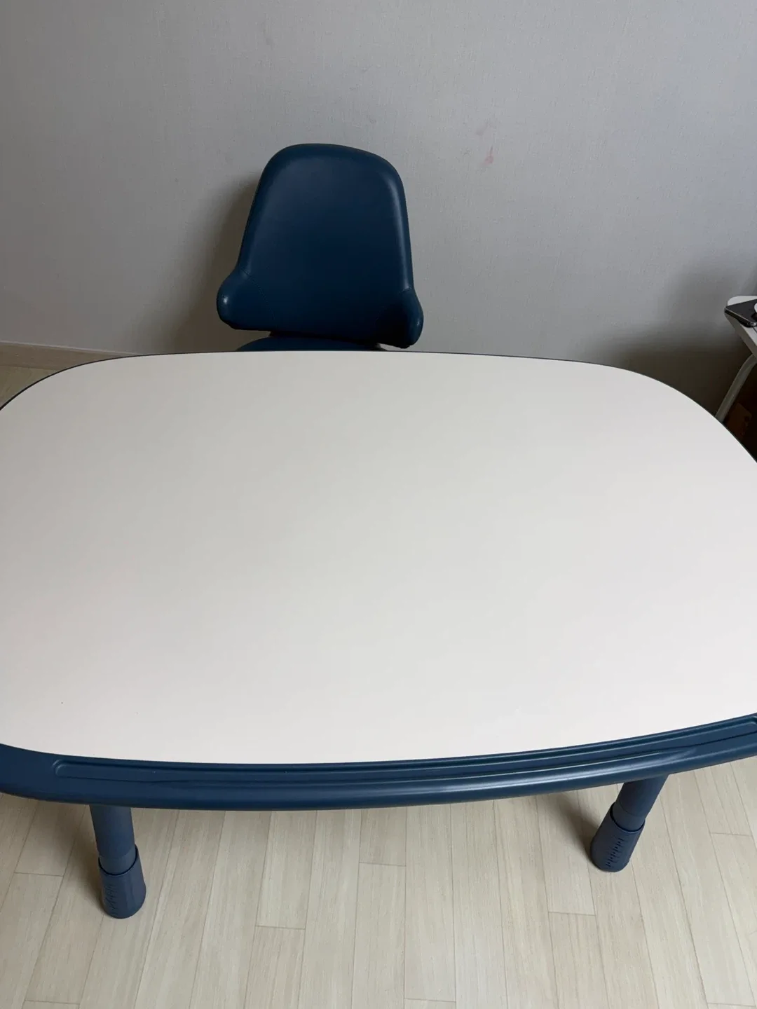 일룸 높이조절 책상 + 의자 세트