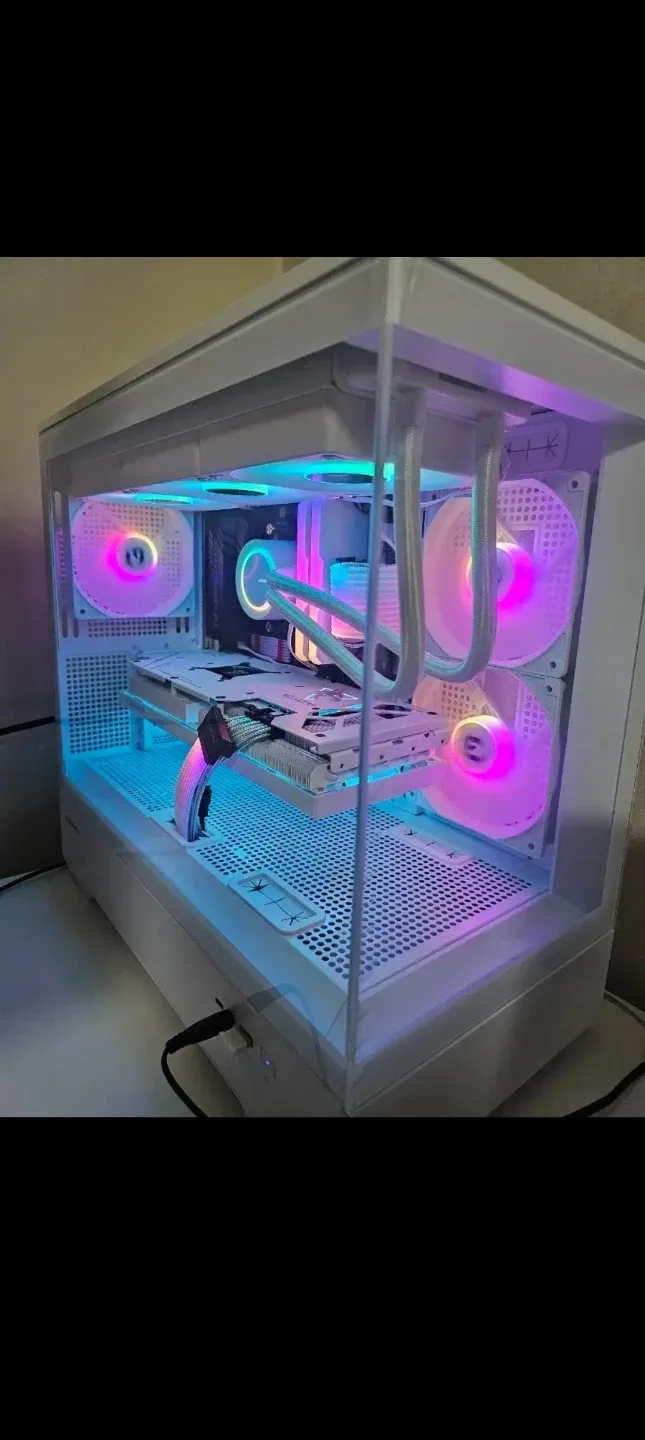 조립 PC Ryzen 5 3600 32GB RAM Radeon
