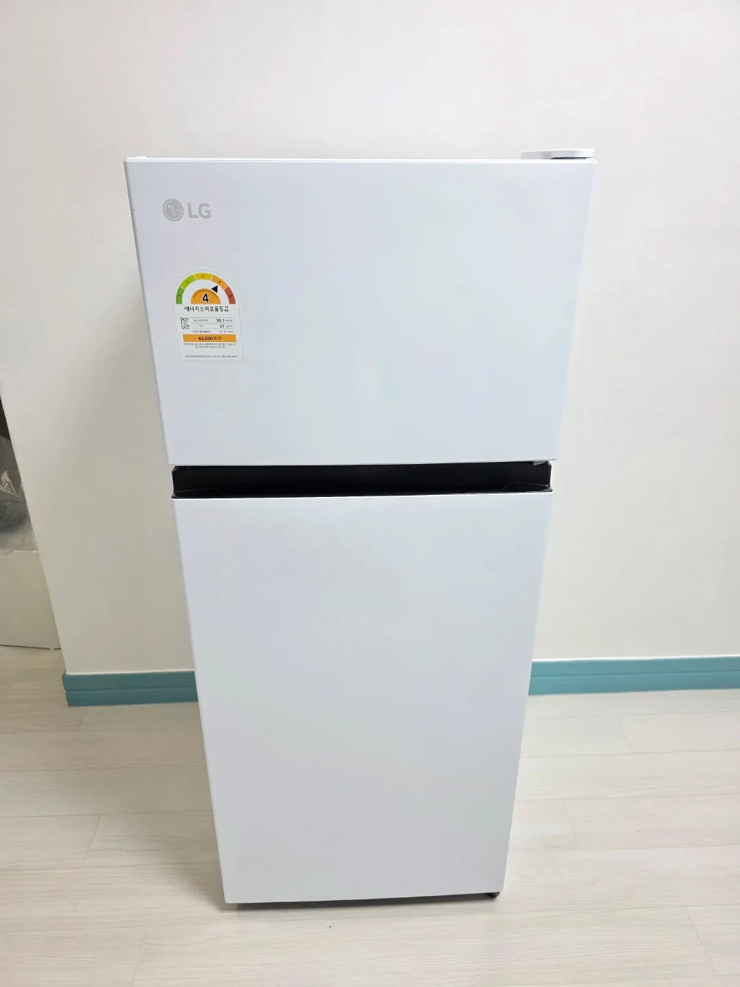 LG 121L 양문형 냉장고 B124W14 화이트