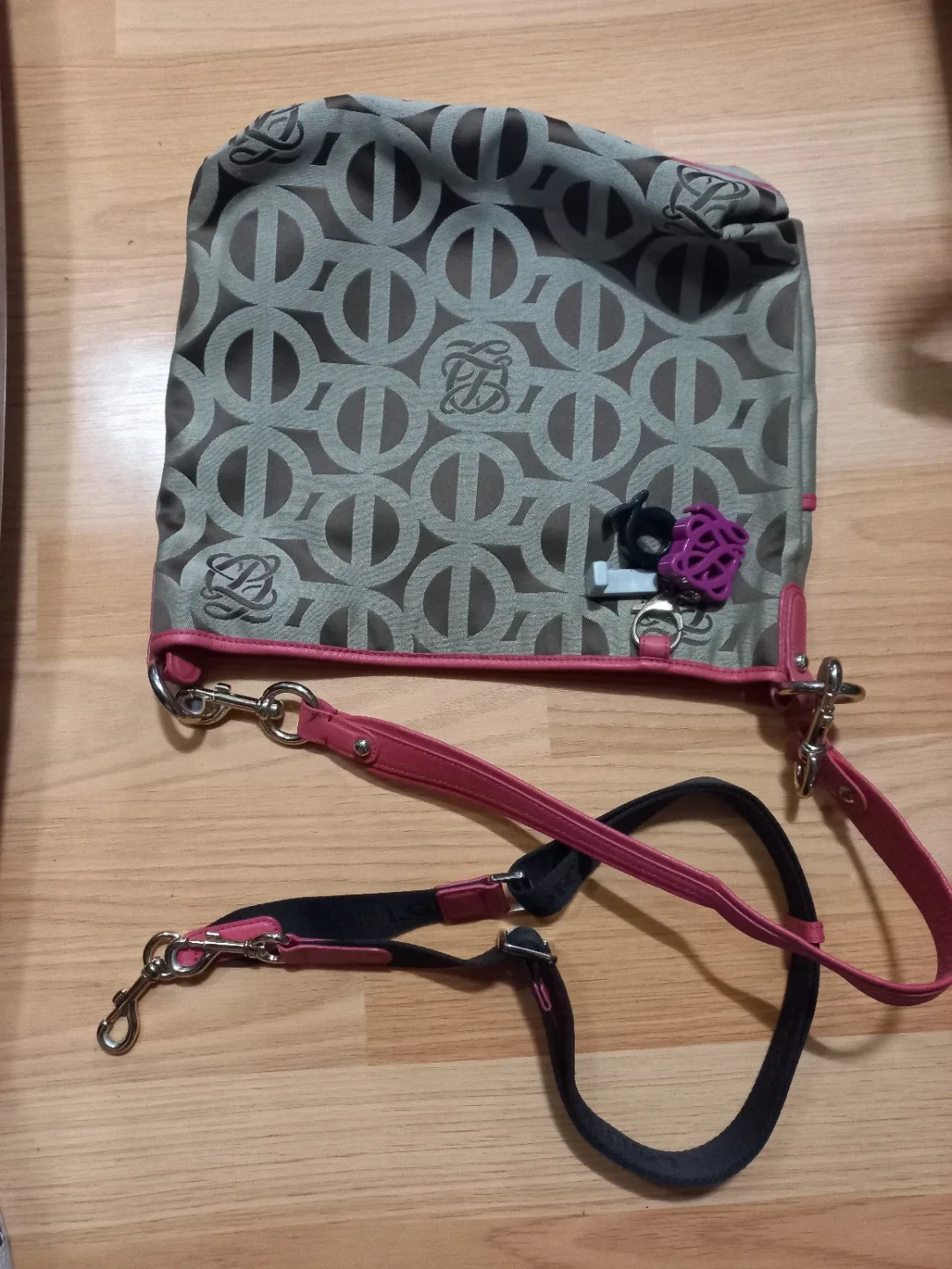 루이까또즈가방