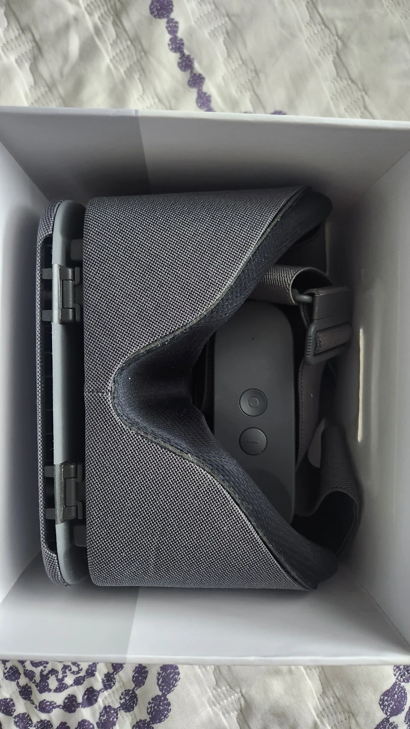 daydream view vr기계 팝니다.