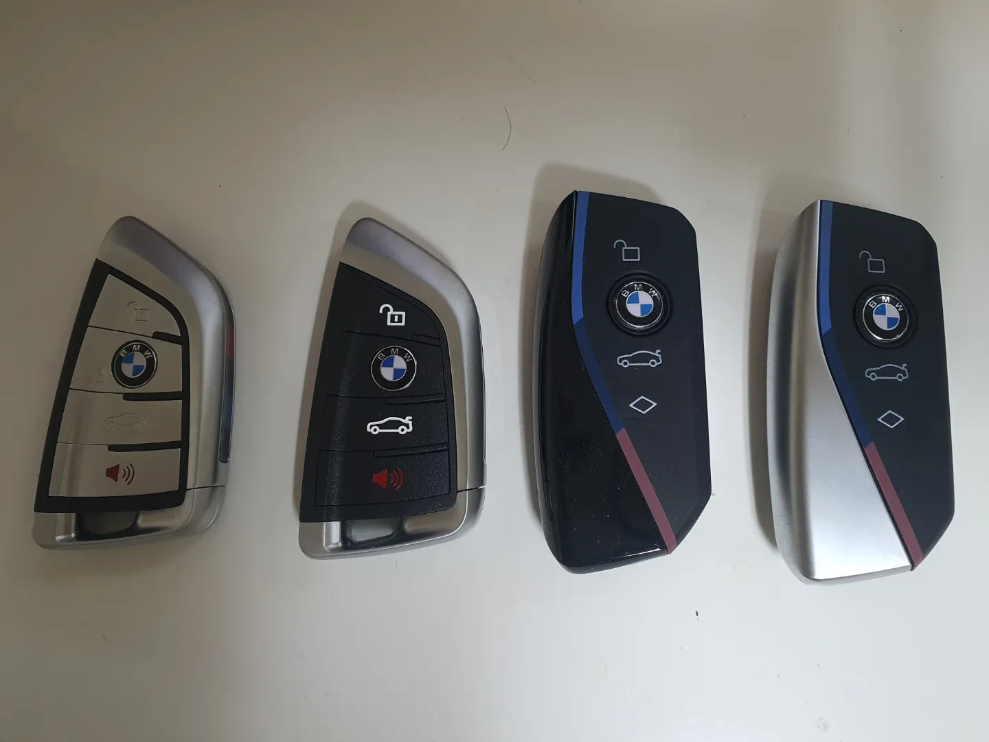 BMW E / F / G 바디 스마트키(키복사, 스페어키) 만들어 드립니다.[가죽 키케이스 무료증정]