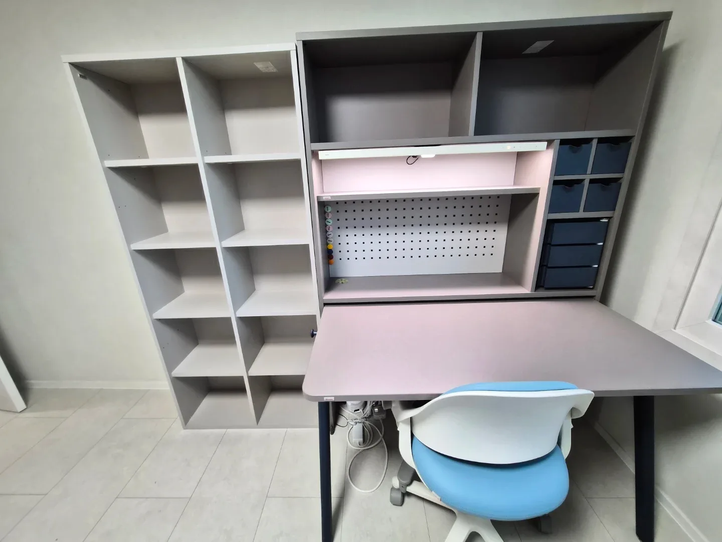 일룸 로이책상세트 책상+책장+의자