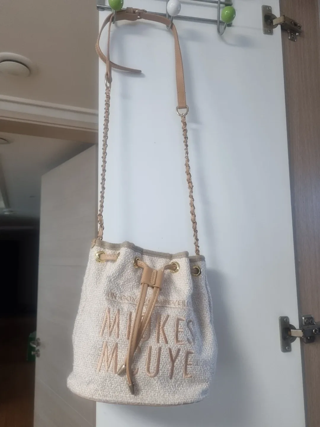 린고야 미케스무예 버킷백 아이보리