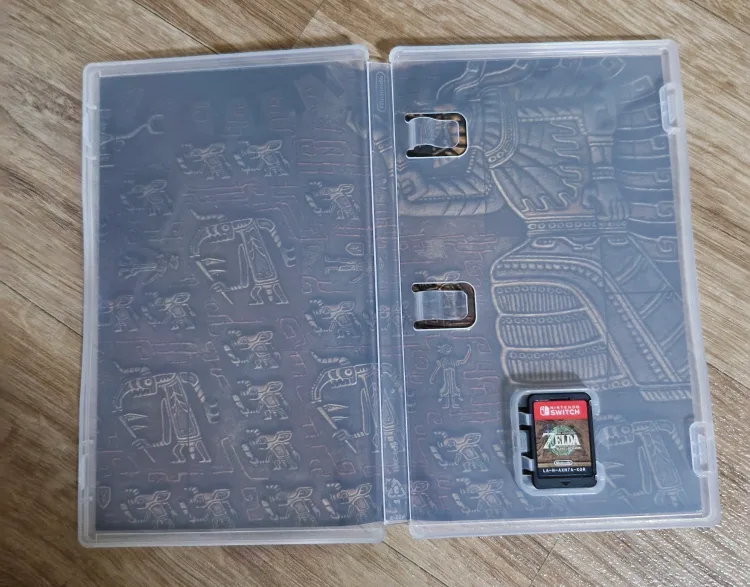 닌텐도 스위치 젤다의전설 왕눈 판매합니다.