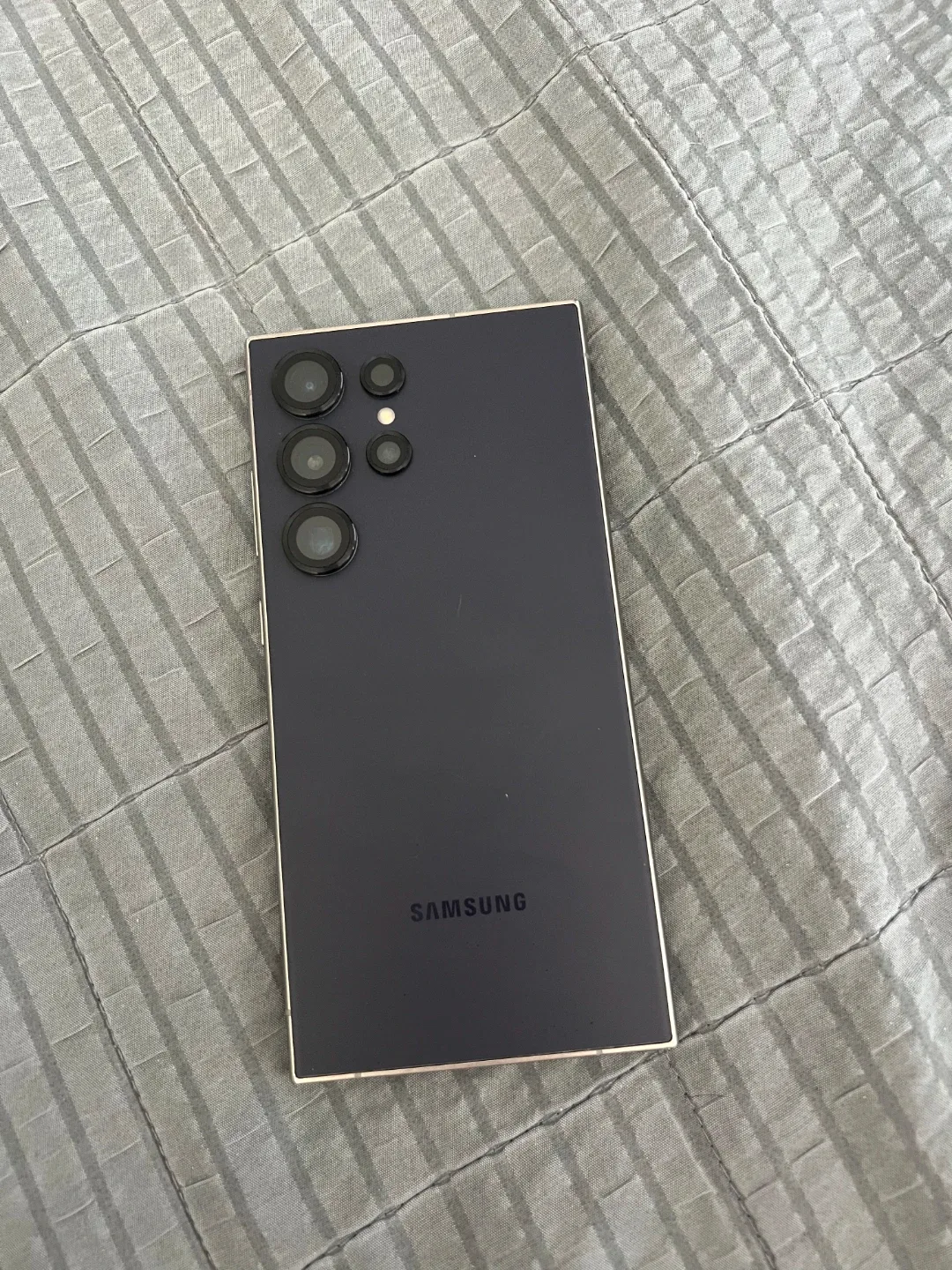 갤럭시 S24 울트라 256GB 티타늄 바이올렛 (내용확인요)