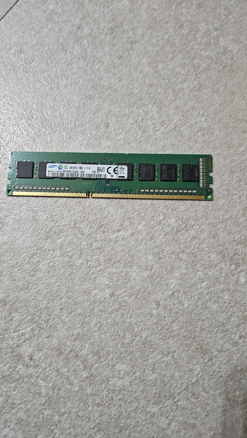 삼성 DDR4 4GB PC4-128000U 데스크탑 램