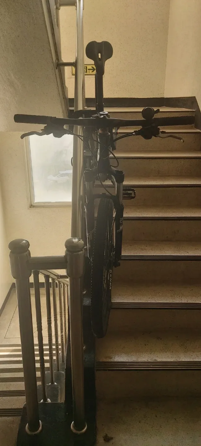 콜로이드 BOULDER 검정색 자전거