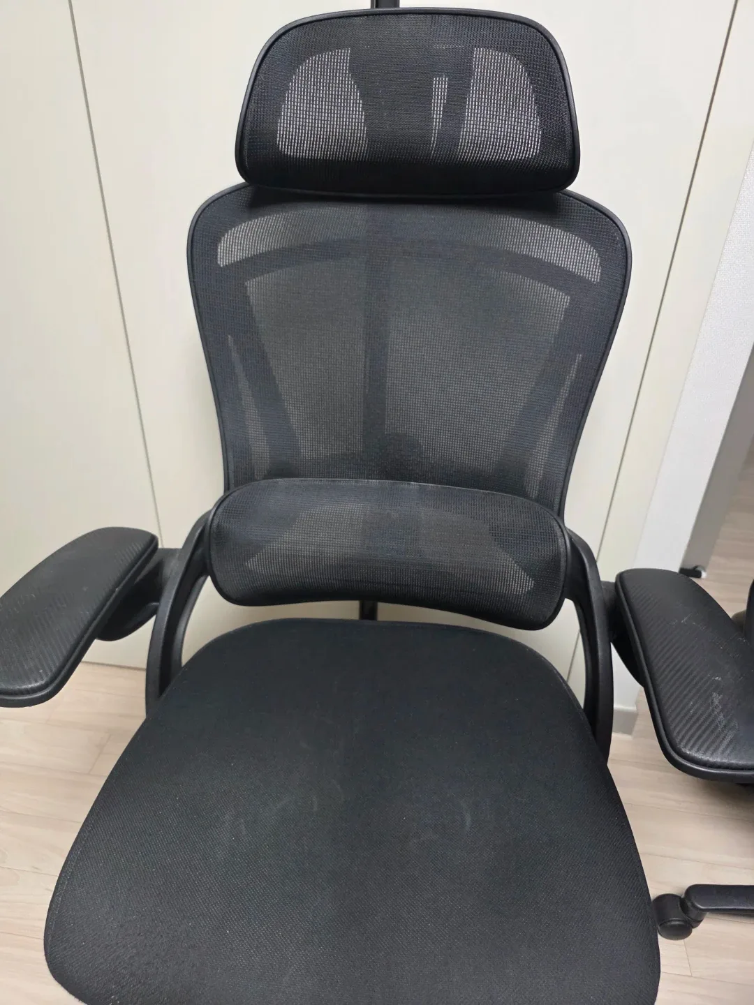 누하스 N20 사무용 의자 블랙