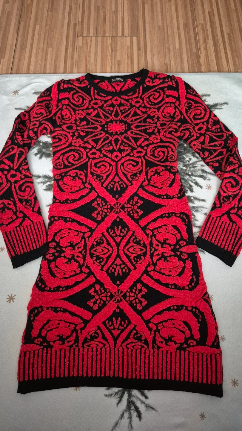 McGinn 레드/블랙 패턴 니트 원피스