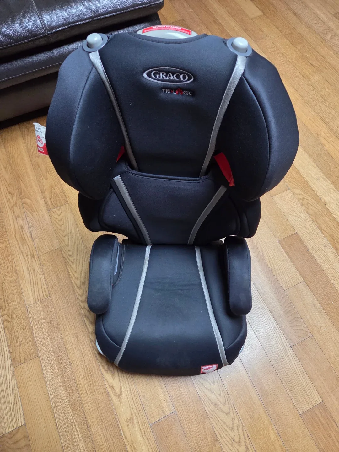 그라코 트릴로직 주니어 카시트 블랙