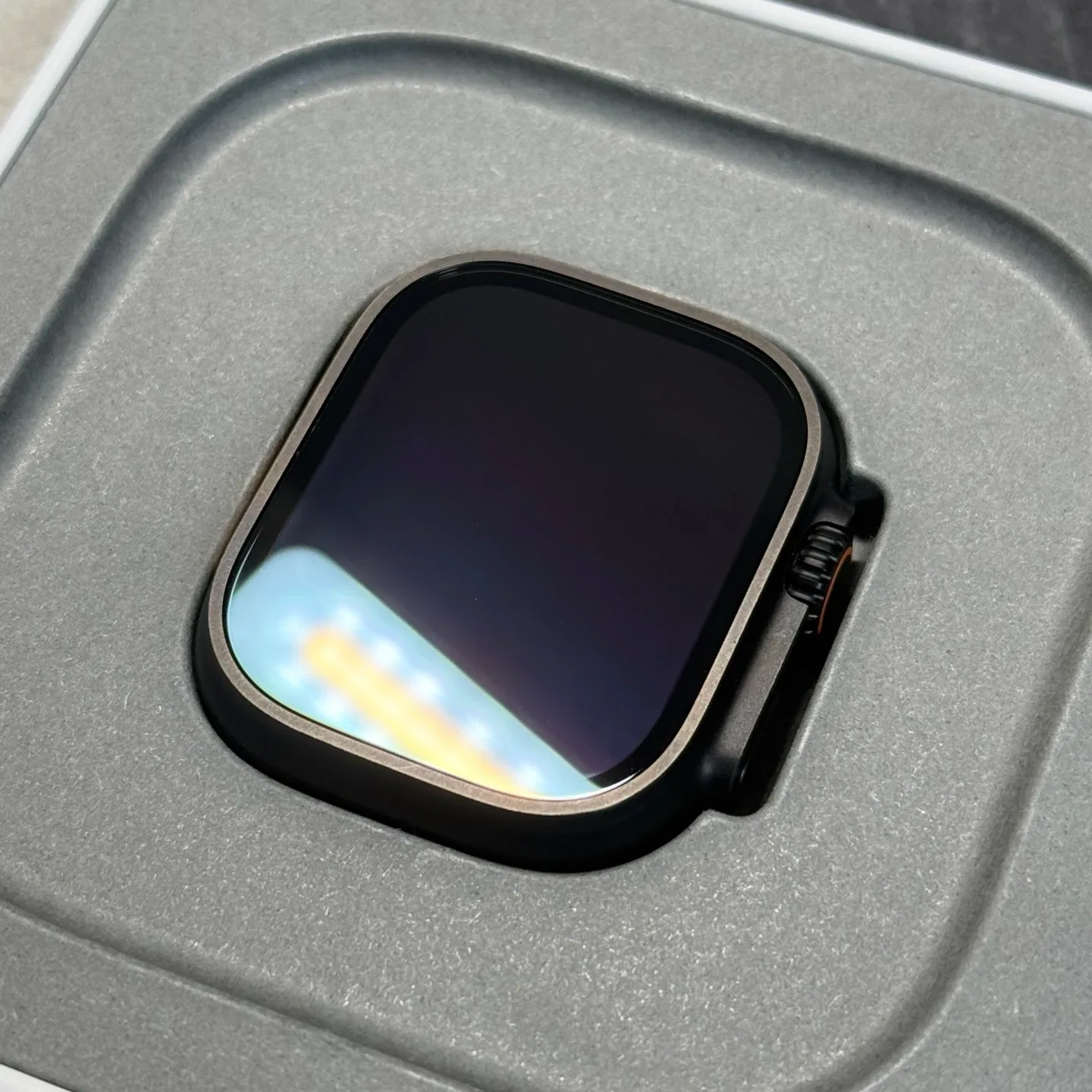 애플워치 울트라 2 49mm 티타늄 블랙 상태 좋음 판매합니다
