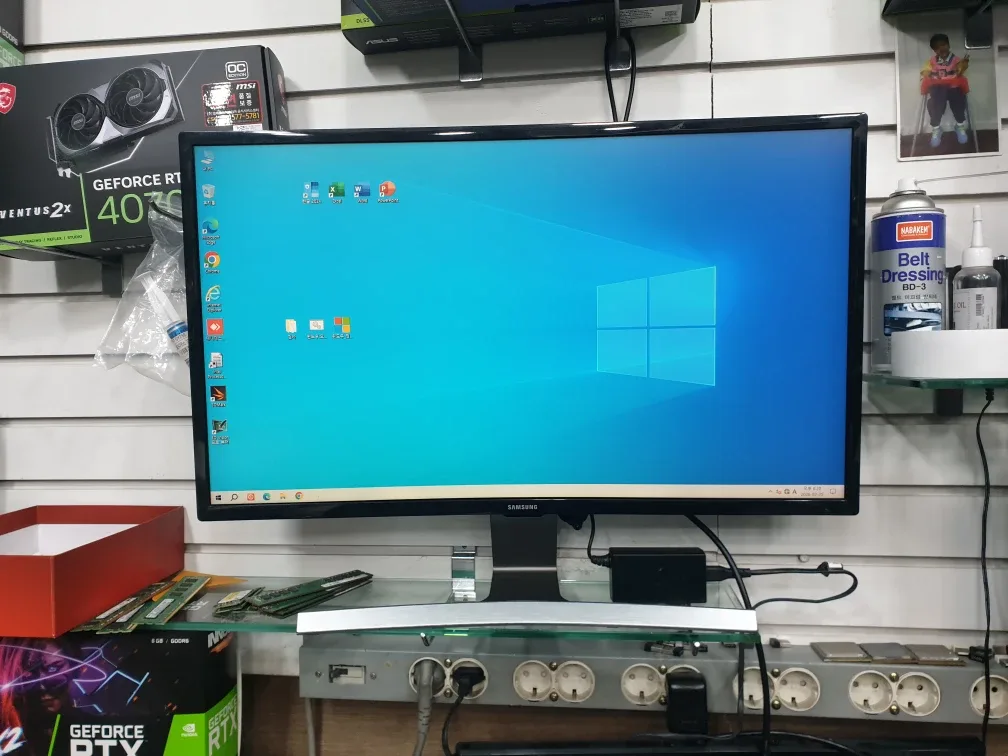 삼성 27인치 커브드 모니터