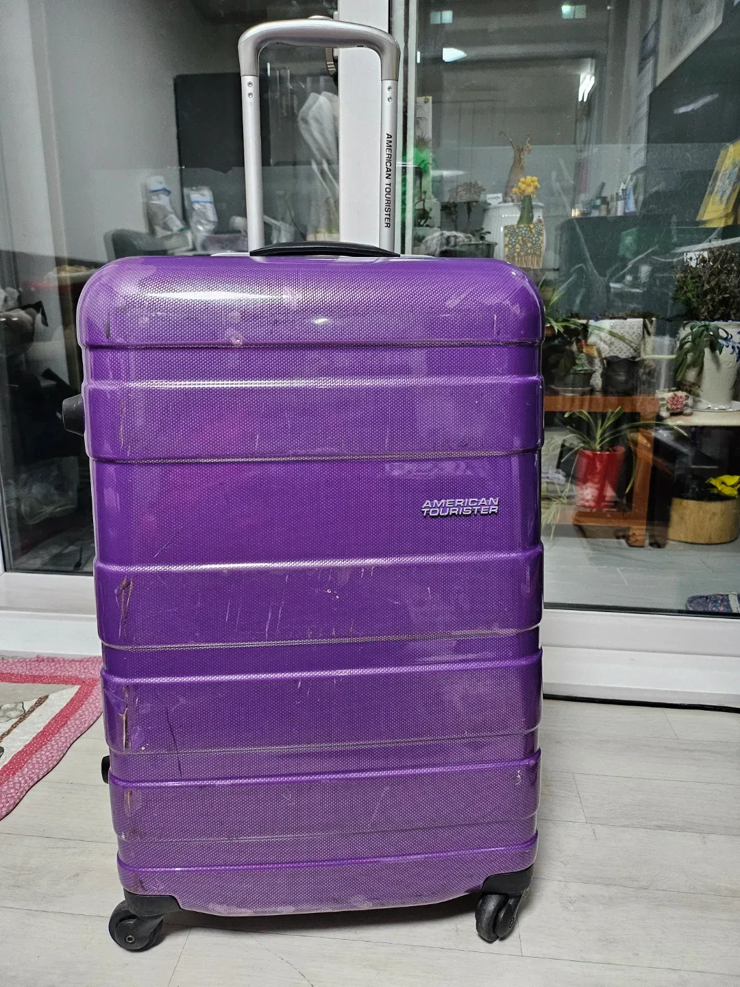 아메리칸투어리스터 27인찌. 보라색 캐리어