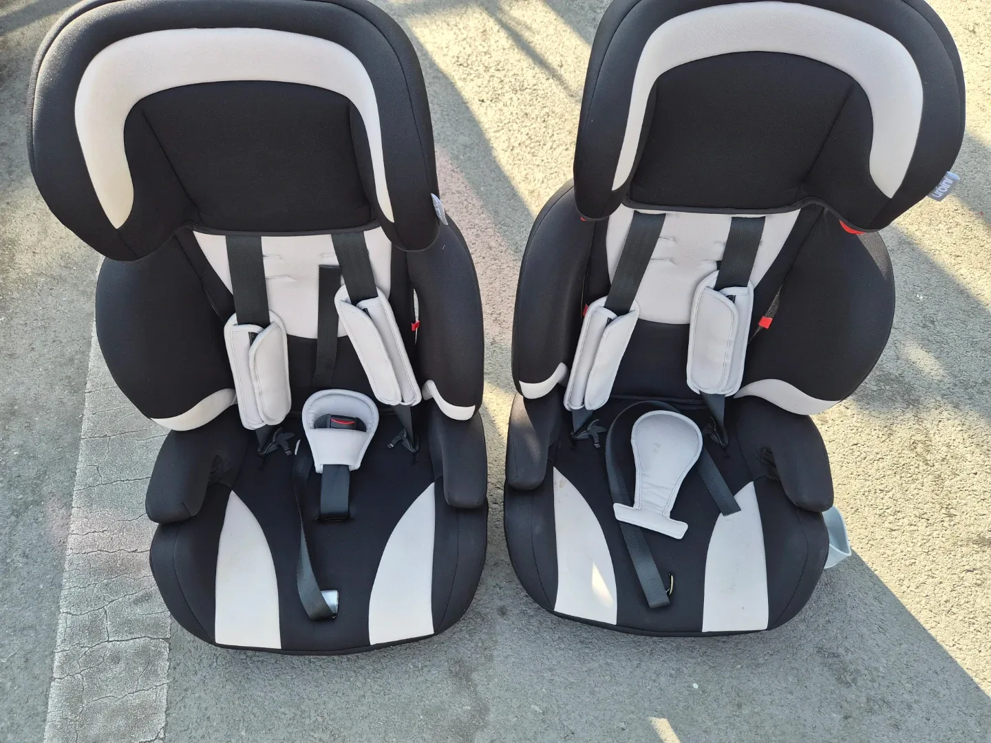 어비니 주니어 카시트 2개