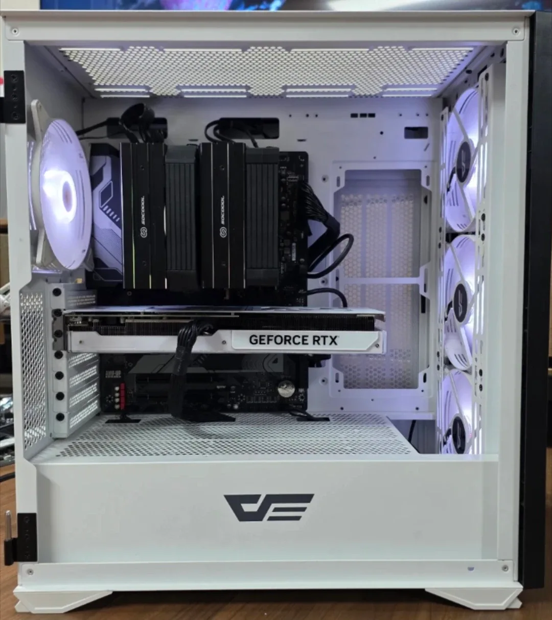 PC 본체 (i7-14700F, RTX 4070 SUPER)