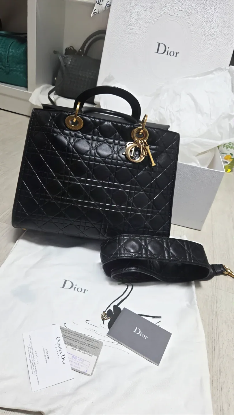 (정품)디올 레이디 라지백