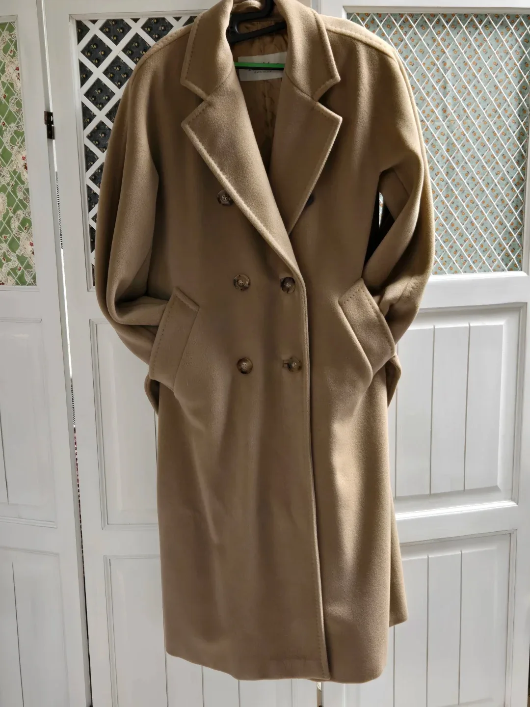 막스마라 카멜베이지 마담코트