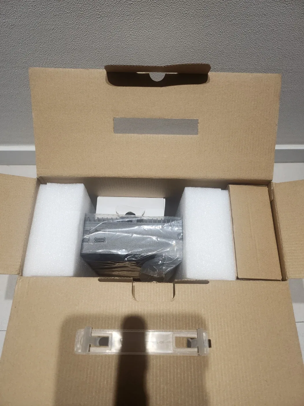 [하이드림엘씨디] 산업용 미니PC 무소음 팬리스 i5-6세대 HDL-BOXPC-6C-FN