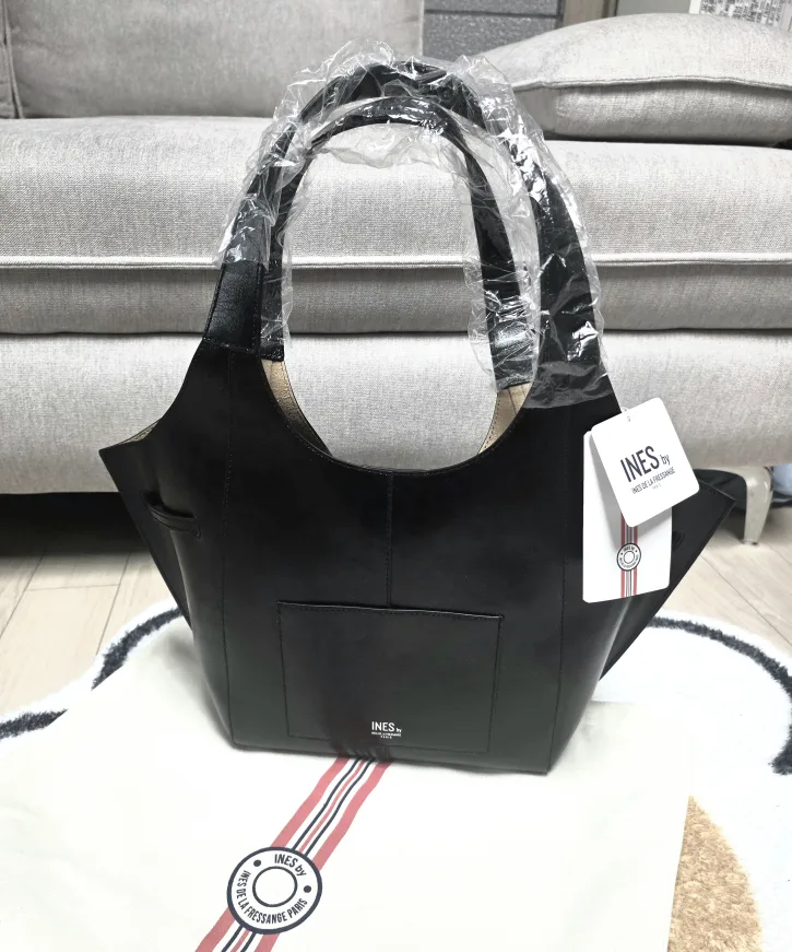 옷장 정리하다가 보관만 한 가방 정리해요