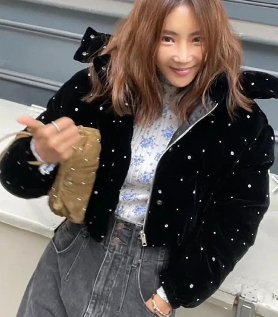 플러드셀 넘버프로젝트 벨벳 글리터 패딩(블랙)
