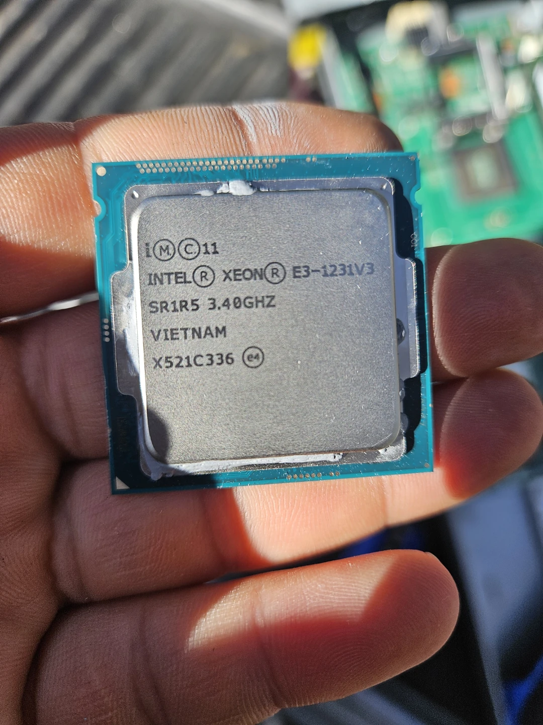 인텔 제온 E3-1231V3 CPU | 디지털기기 | 당근 중고거래