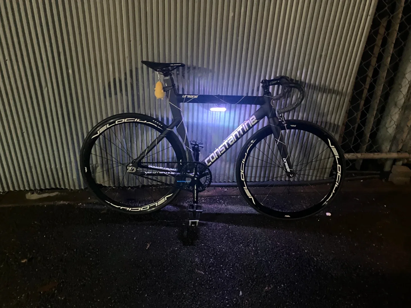 콘스탄틴 어베인 픽시 자전거 블랙