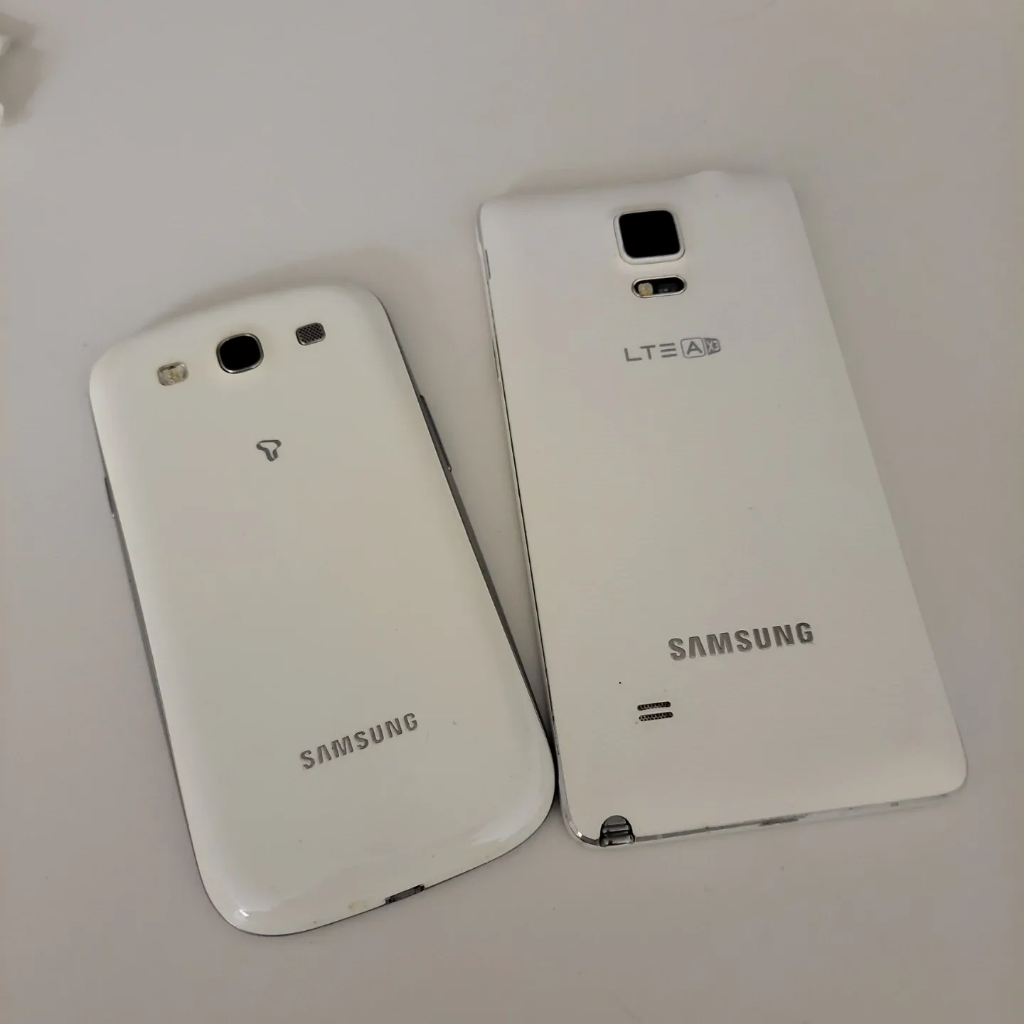 삼성 갤럭시 S3  노트4  정상작동폰 모두판매