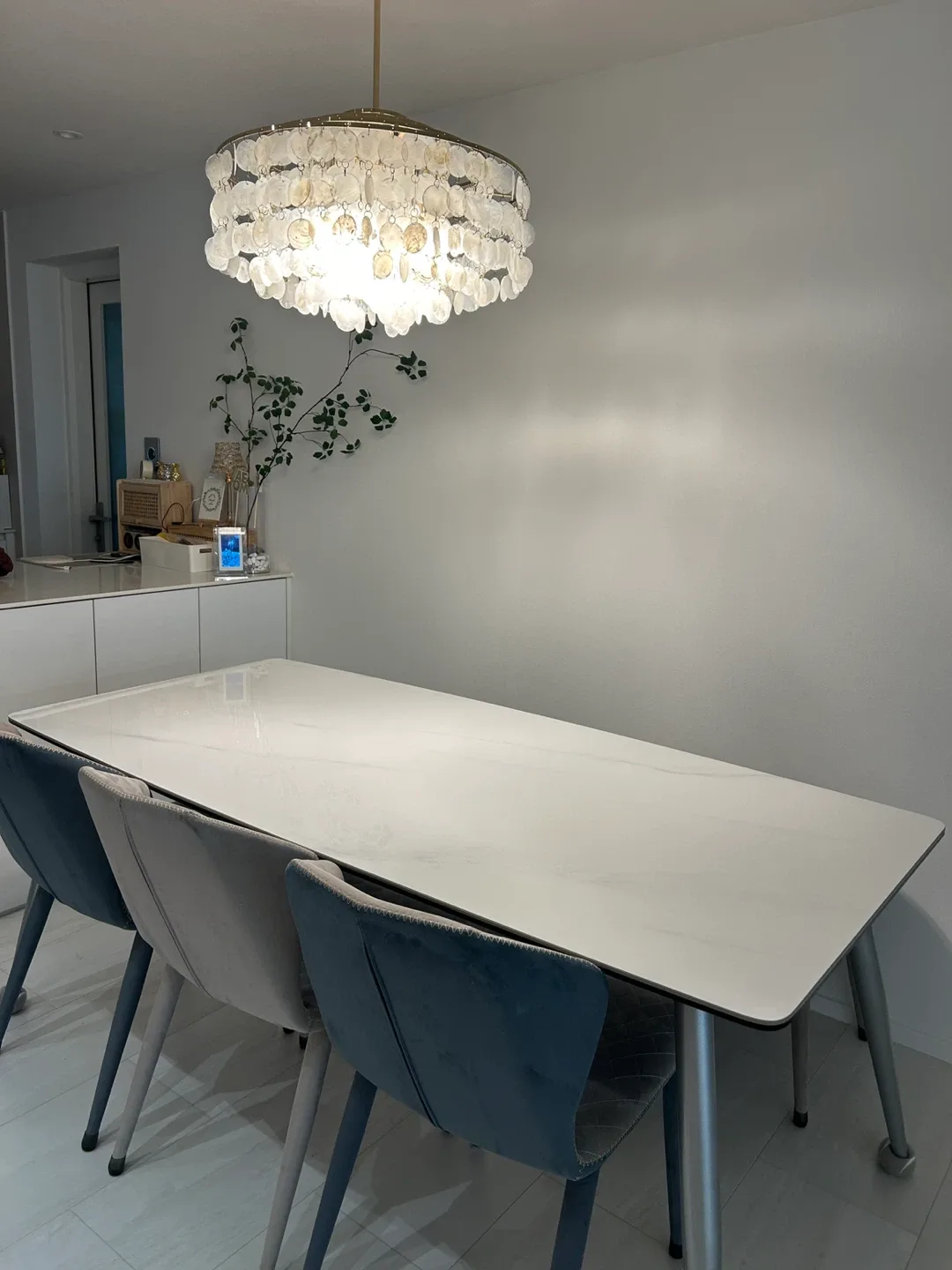 세라믹 식탁 + 벤치의자