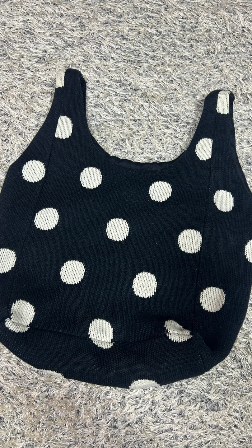 한셀프롬바젤 땡땡이 니트백