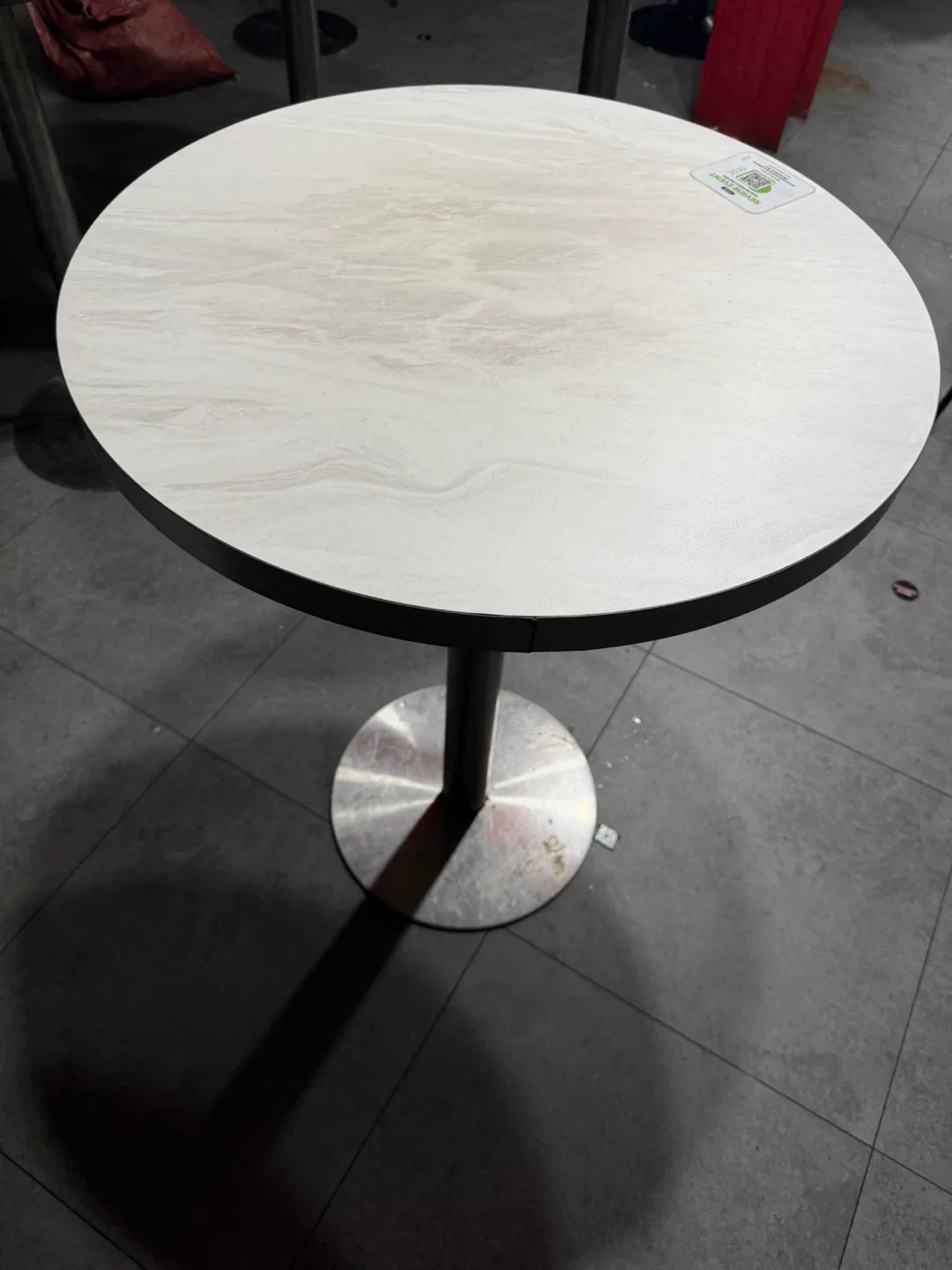 바 테이블(높은 테이블) 의자 판매합니다.