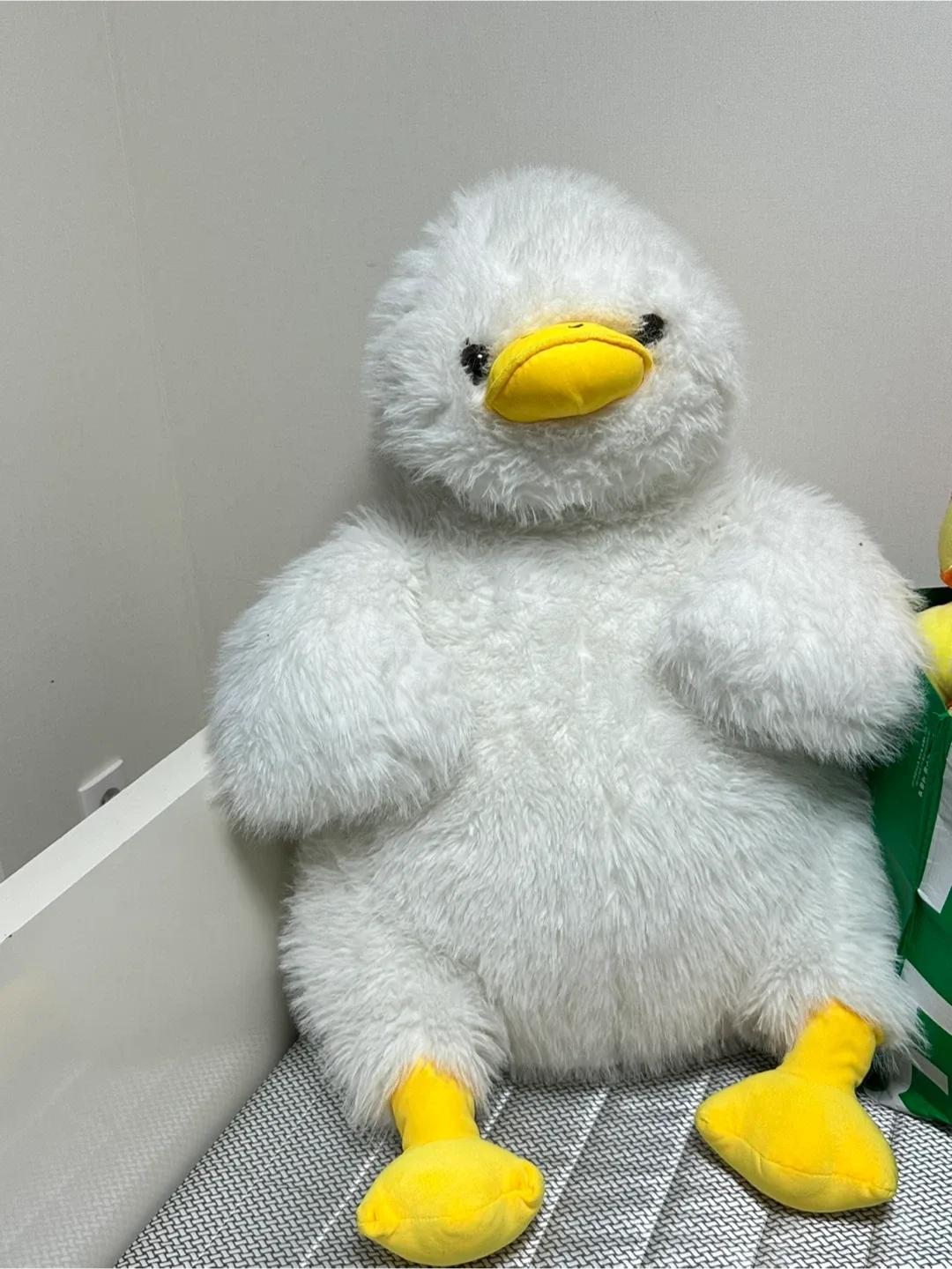 흰색 대형 오리 인형