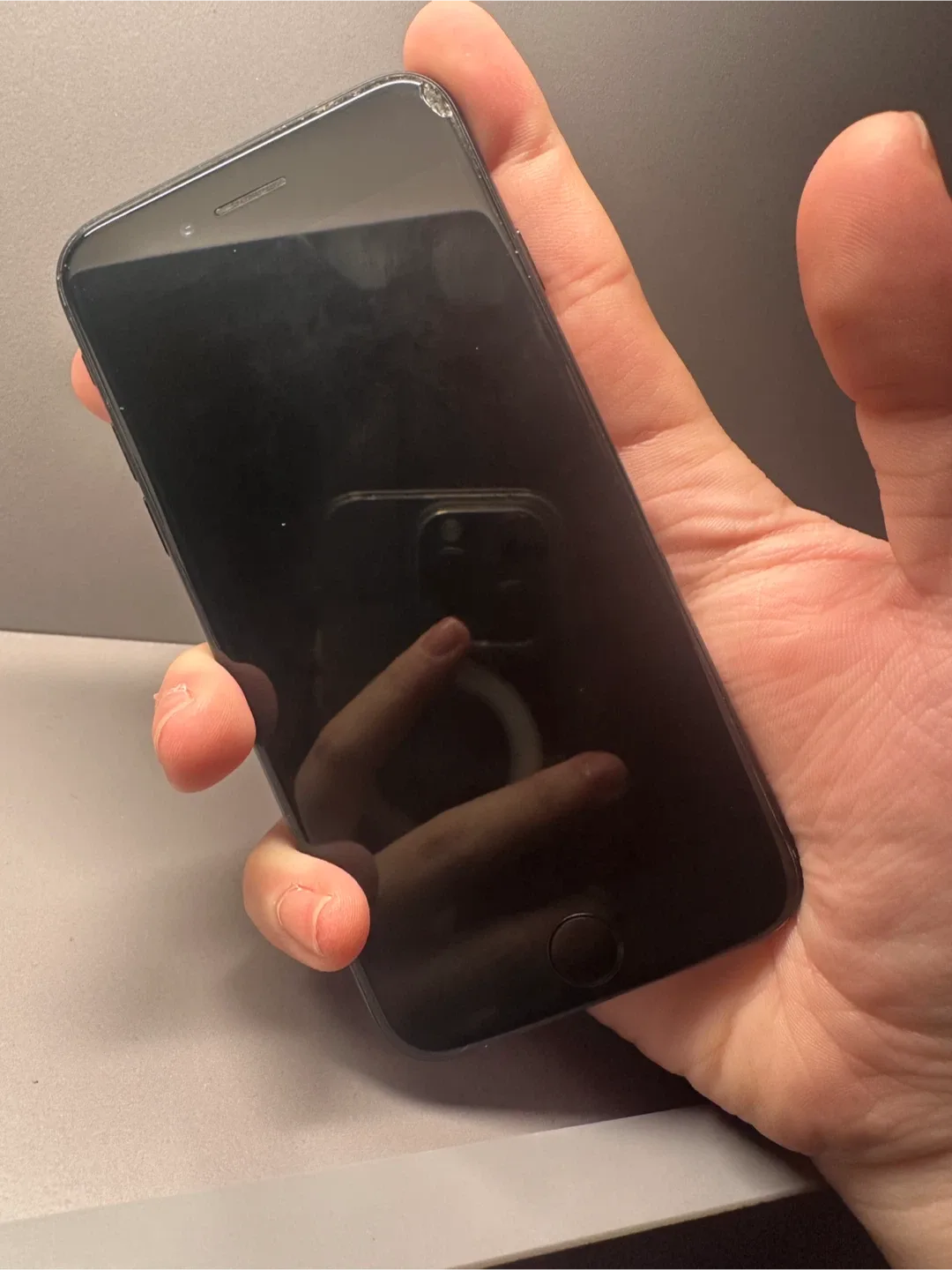 아이폰 se2 팔아요!!