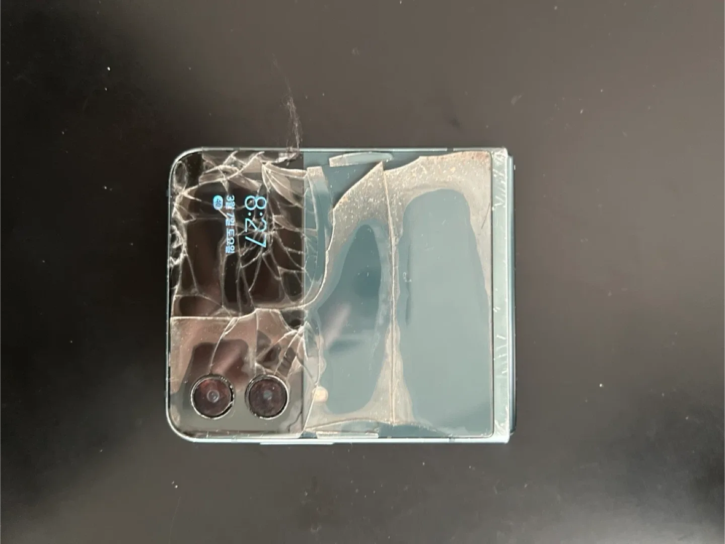 갤럭시 Z 플립3 256GB 액정 파손