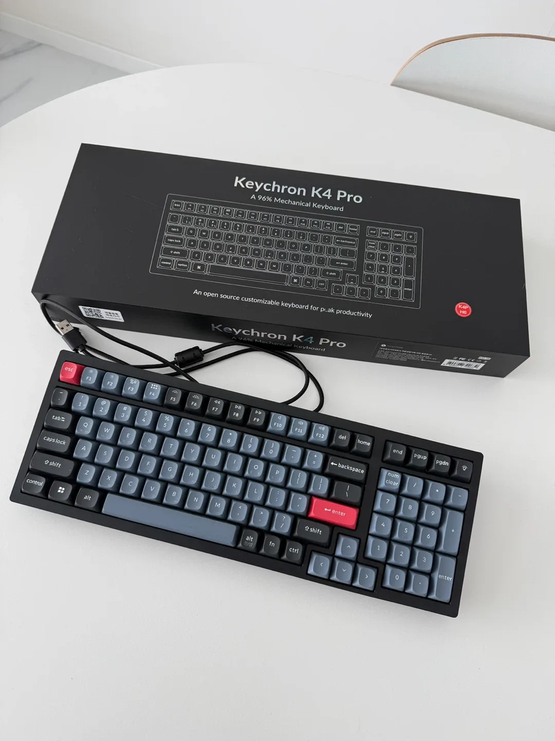 키크론 K4 Pro 게이밍 키보드 풀박스