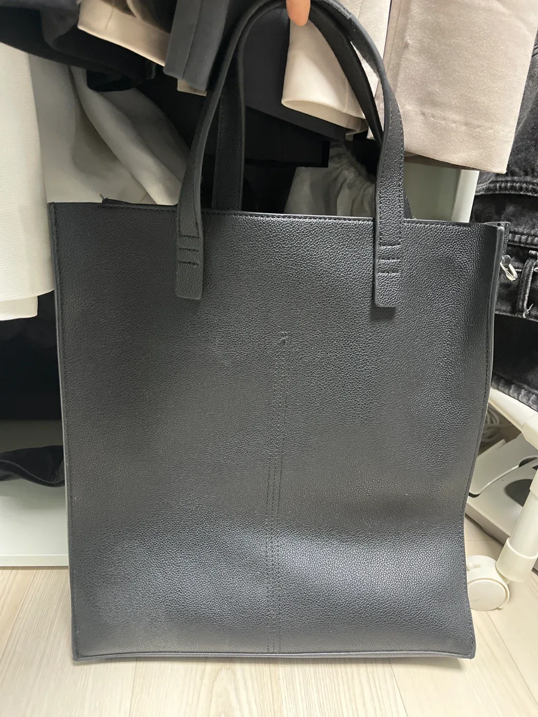블랙 가죽 토트백
