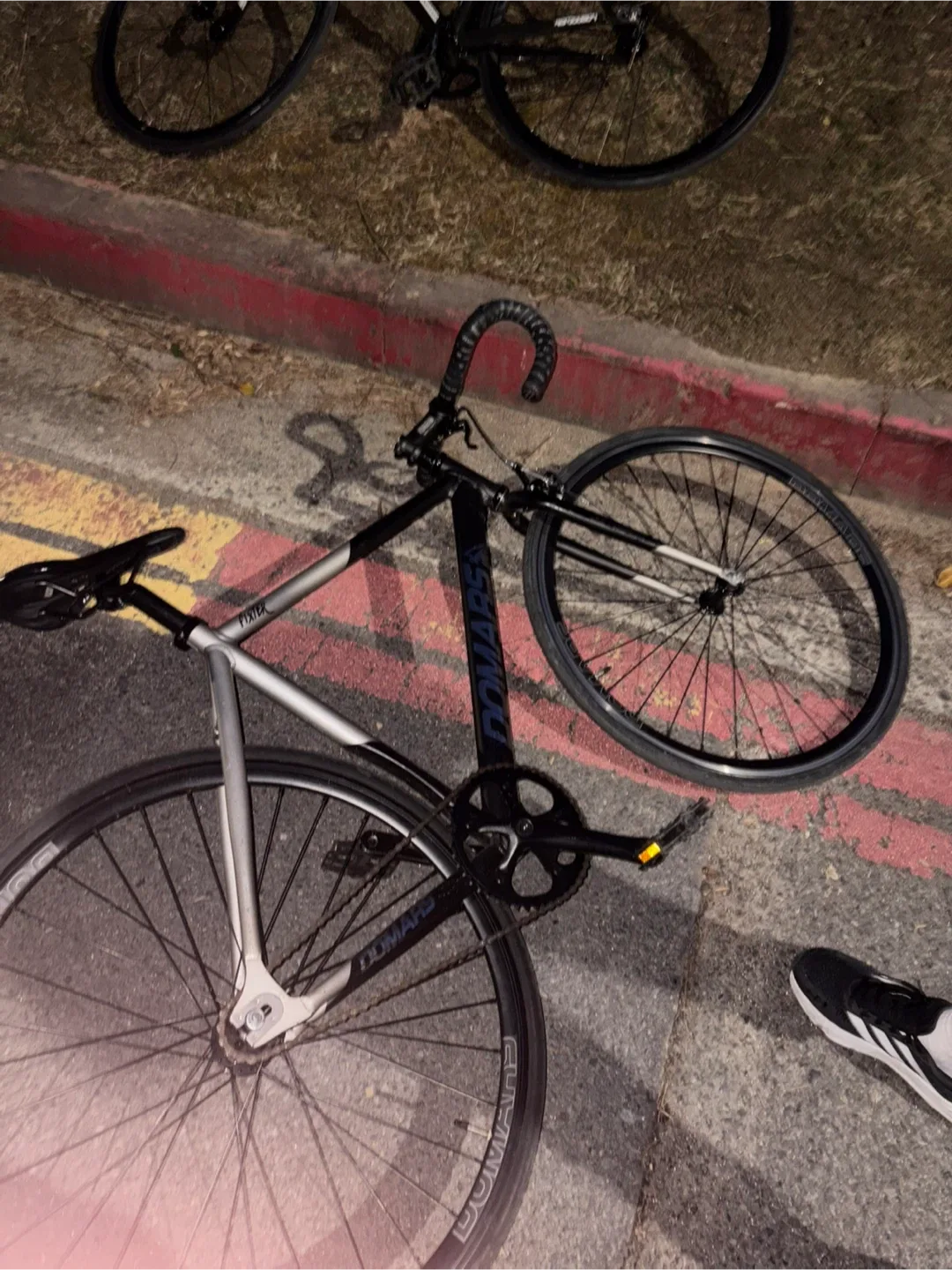 도마스 픽시 자전거 팝니다