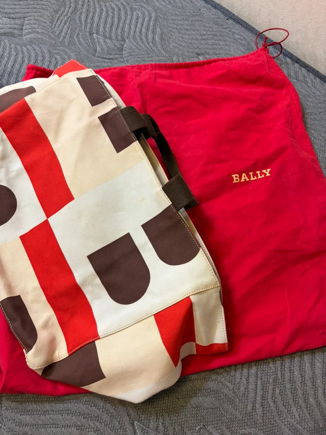 (정품) 발리 BALLY 패턴 캔버스 토트백 숄더백 급처분 90만>10만